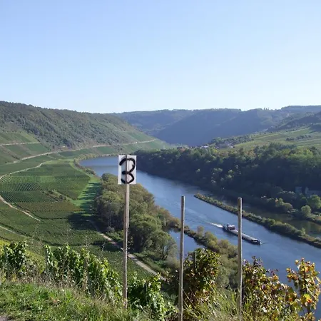 Gastehaus Weingut Arns